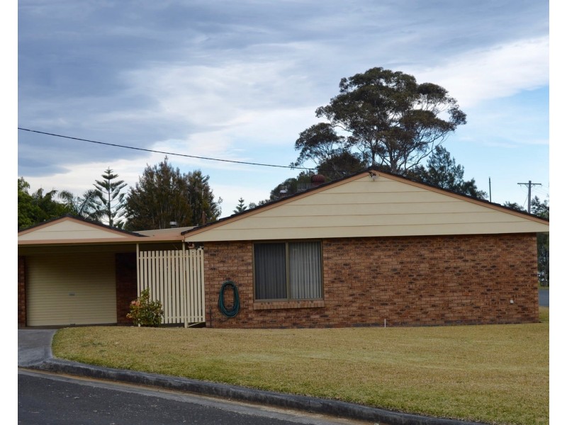 11 collett Place, St Georges Basin NSW 2540