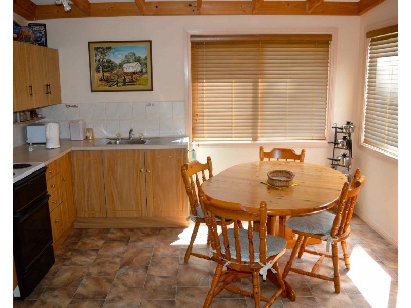 23 Bruce Street, St Georges Basin NSW 2540