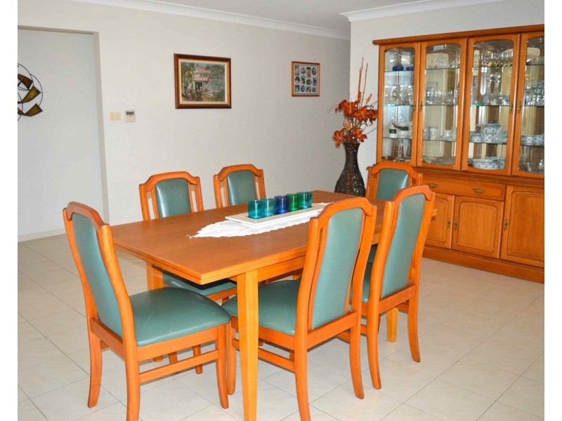 17 Elanora Parade, Basin View NSW 2540