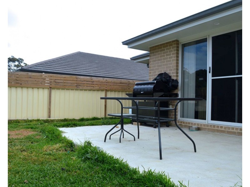 18A Hewitt Avenue, St Georges Basin NSW 2540