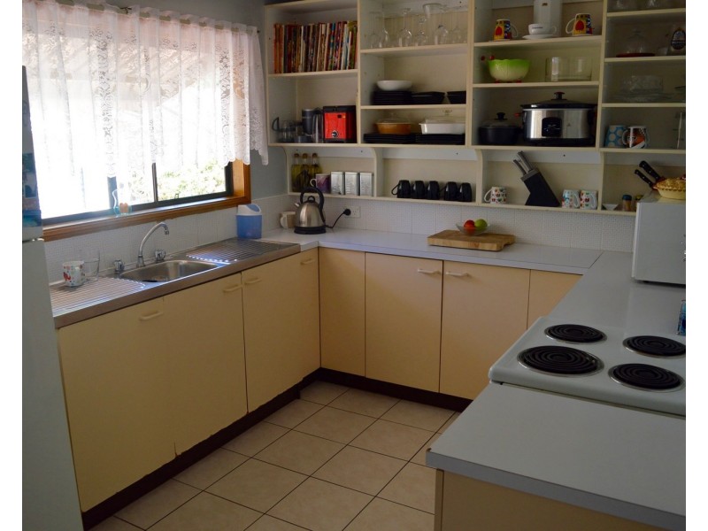 1 Pelican Street, Sanctuary Point NSW 2540