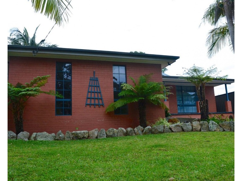 9 Watersedge Avenue, Basin View NSW 2540