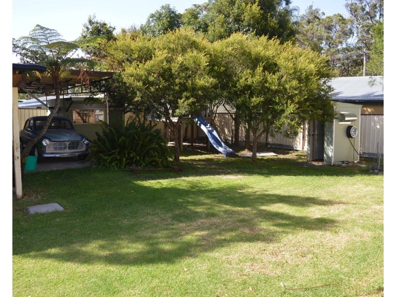 3 Elanora Parade, Basin View NSW 2540