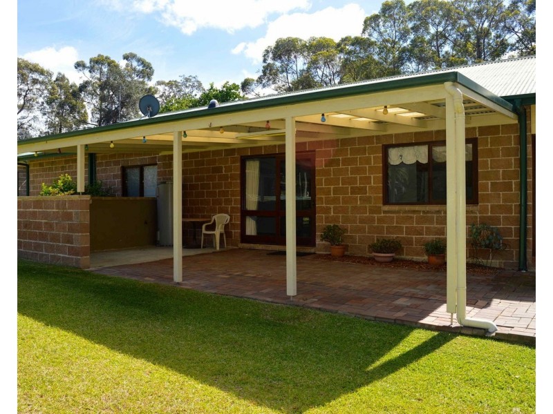 4 Atherton Street, Basin View NSW 2540