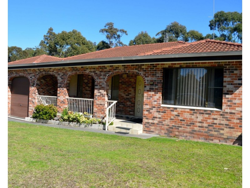 1 Claylands Drive, St Georges Basin NSW 2540