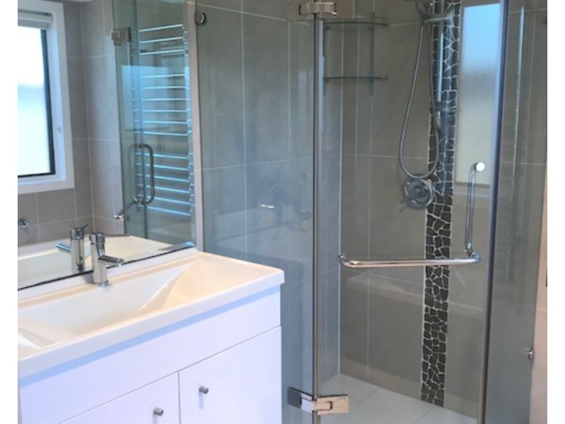 6 Laura Place, St Clair NSW 2759