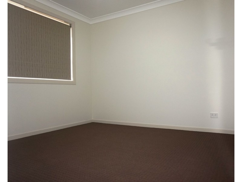 31 Bravo Avenue, Middleton Grange NSW 2171