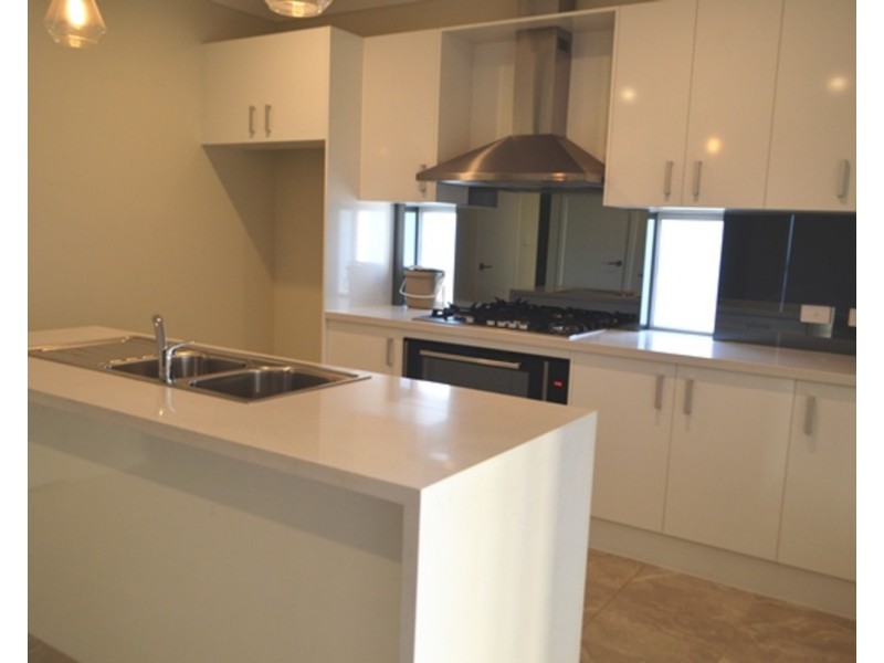 27 Walshaw Street, Penrith NSW 2750