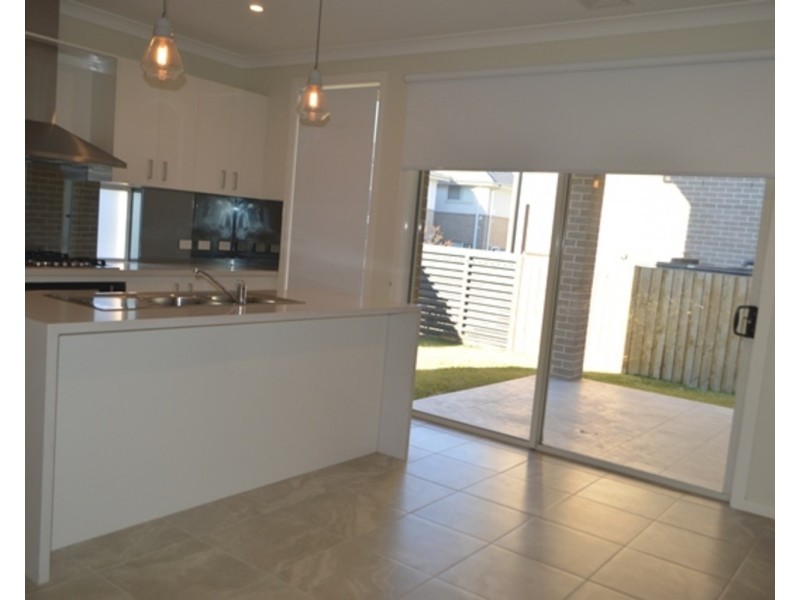 27 Walshaw Street, Penrith NSW 2750