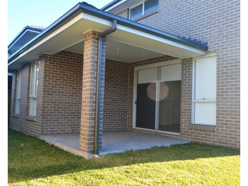 27 Walshaw Street, Penrith NSW 2750