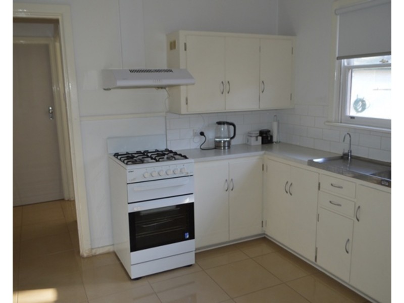 5 Thompson Avenue, St Marys NSW 2760