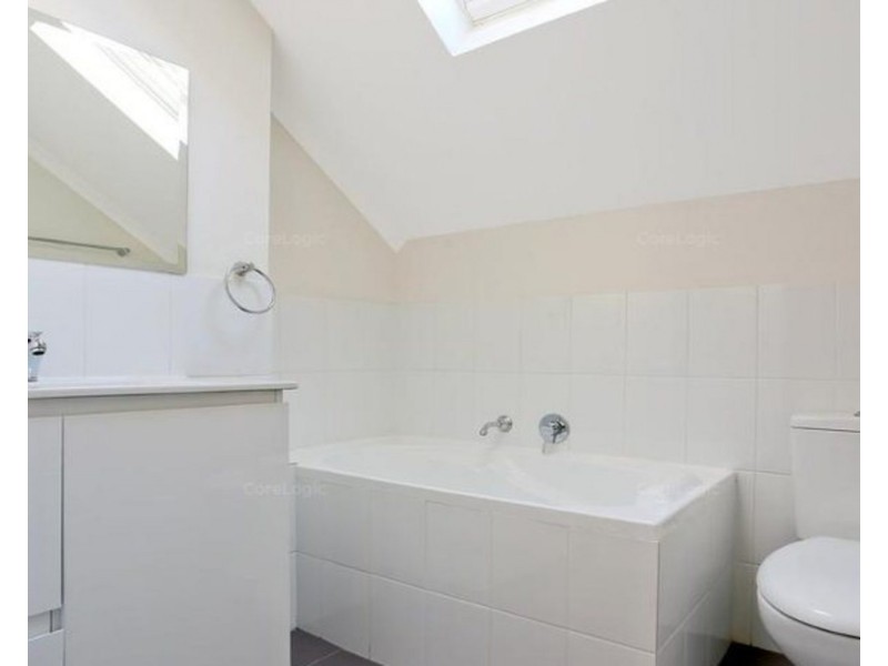 2/10 Morris Street, St Marys NSW 2760