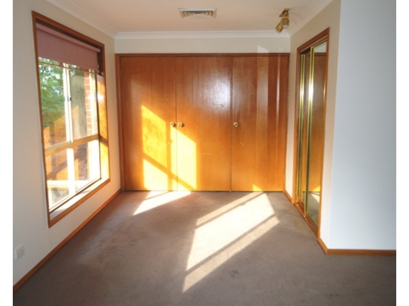 12 Ivanhoe Place, Oatlands NSW 2117