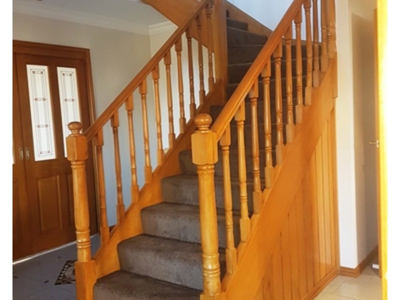 12 Ivanhoe Place, Oatlands NSW 2117