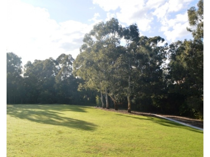 12 Ivanhoe Place, Oatlands NSW 2117