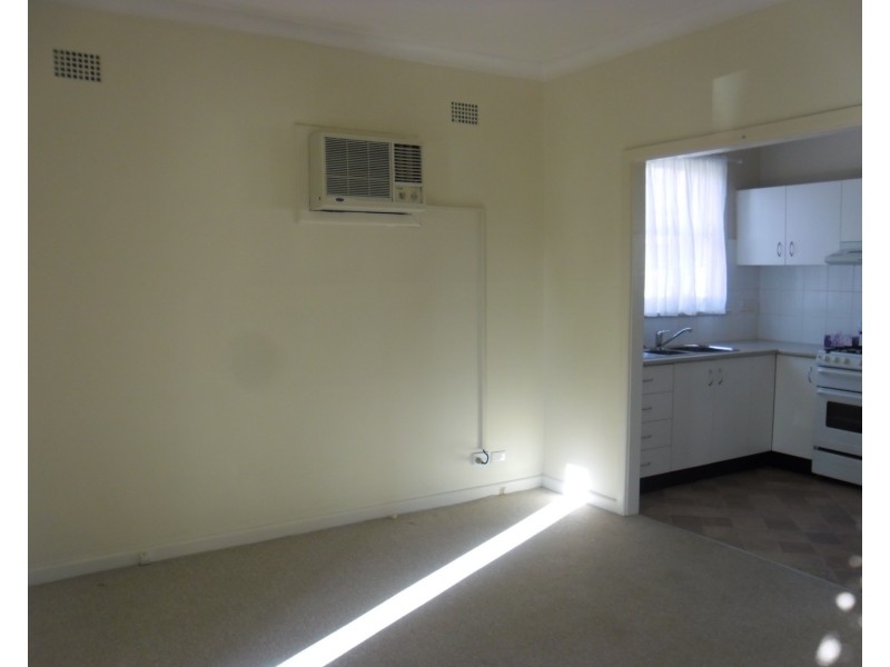 27 Parkin Road, Colyton NSW 2760