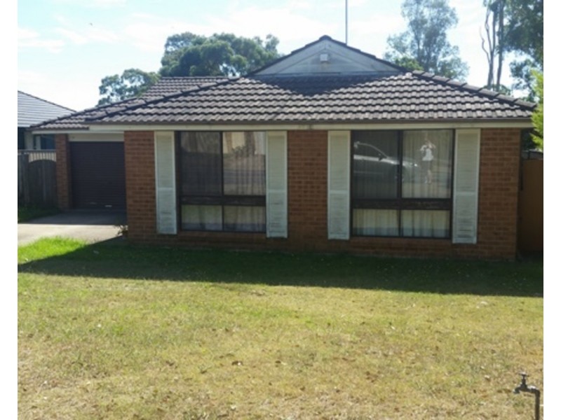 85 Melville Road, St Clair NSW 2759