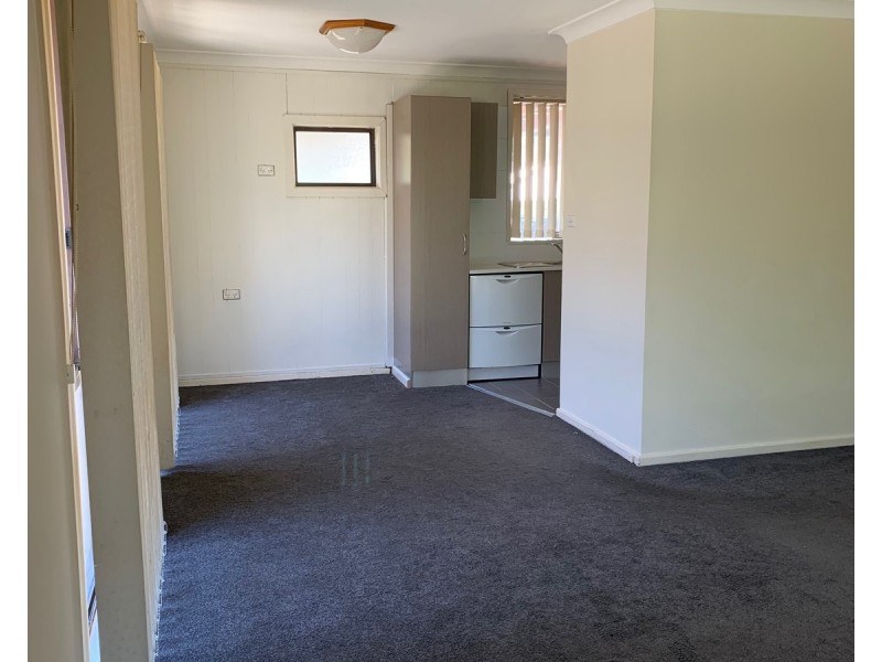 11 Roebuck Crescent, Willmot NSW 2770