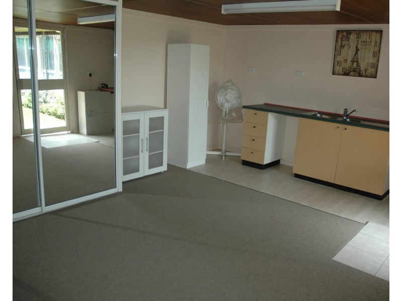 10 Gasmata Crescent, Whalan NSW 2770