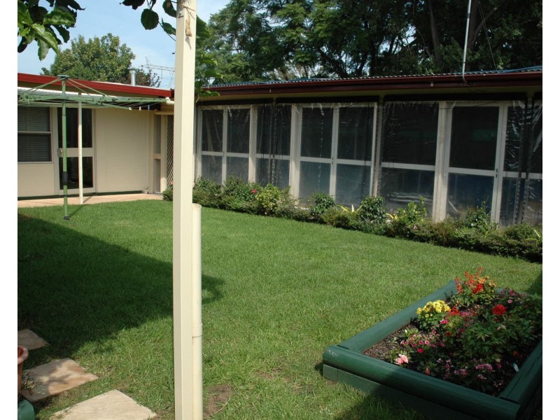 10 Gasmata Crescent, Whalan NSW 2770