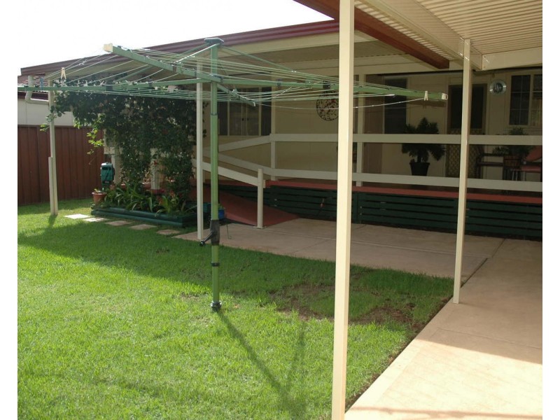 10 Gasmata Crescent, Whalan NSW 2770