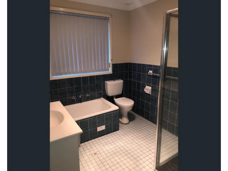 14 Walkers Lane, St Clair NSW 2759