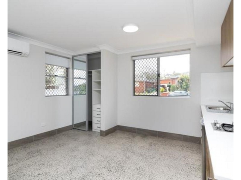 14/2 Edward Street, Kingswood NSW 2747