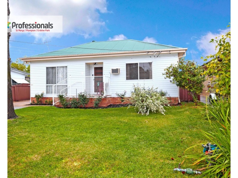 12 Devon Road, Cambridge Park NSW 2747