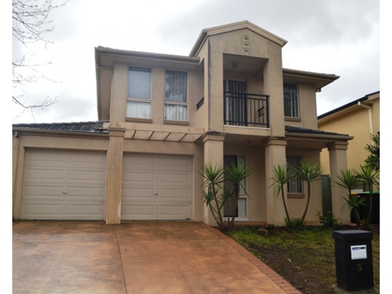 3 Lakeland Circuit, Harrington Park NSW 2567