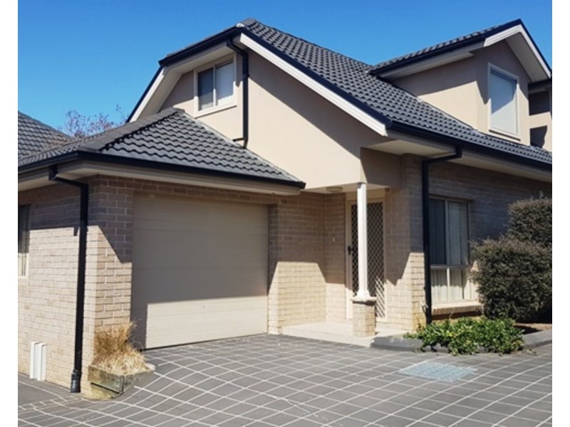 2/30 Brisbane Street, Oxley Park NSW 2760