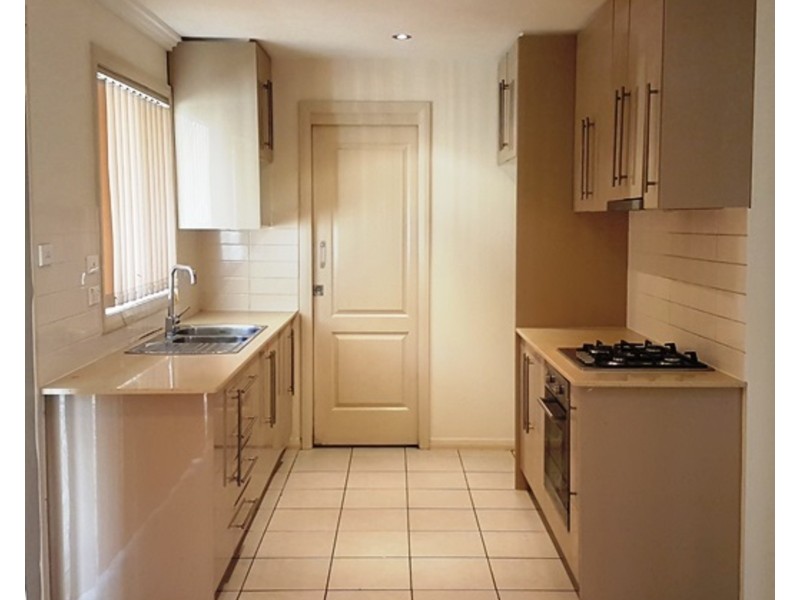 2/30 Brisbane Street, Oxley Park NSW 2760