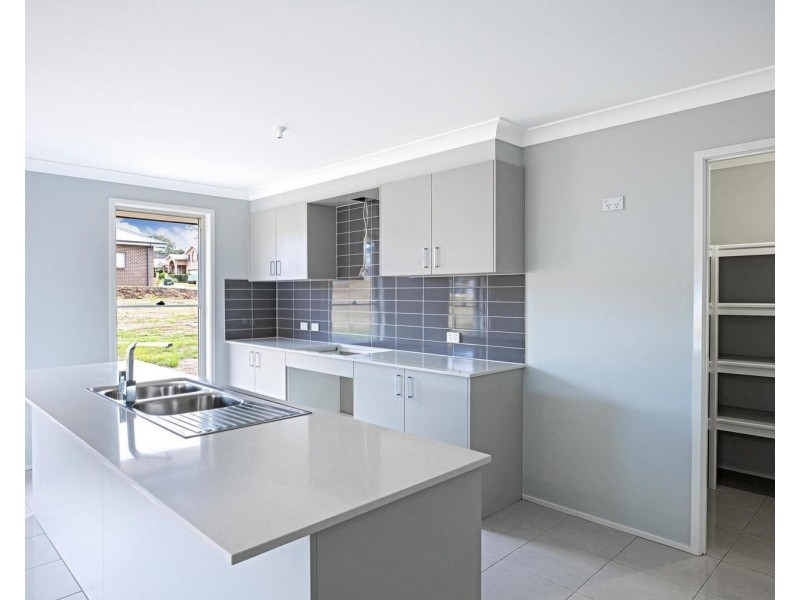 52 St Heliers Road, Silverdale NSW 2752