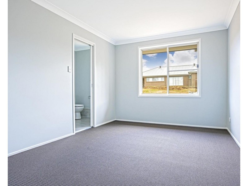 52 St Heliers Road, Silverdale NSW 2752