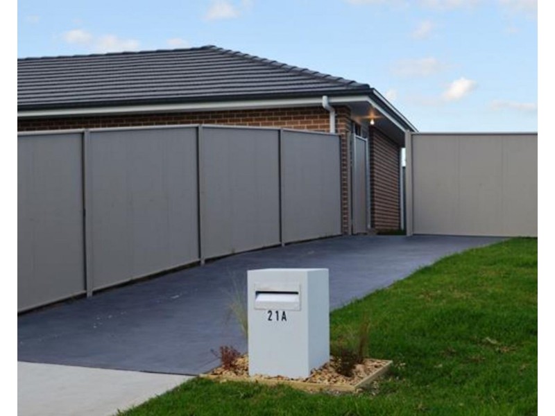 21A Silky Road, Spring Farm NSW 2570