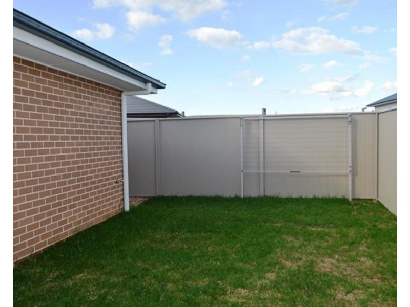 21A Silky Road, Spring Farm NSW 2570