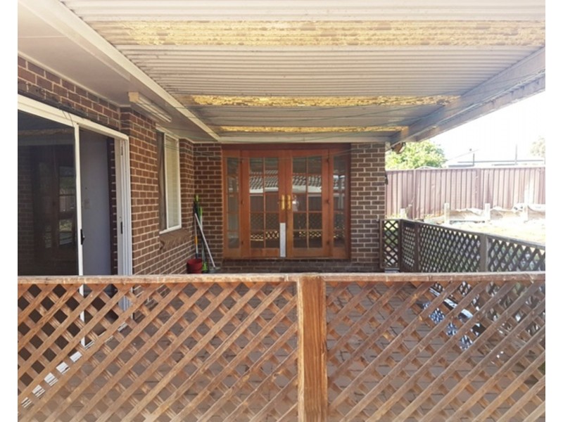 136 Swallow Drive, Erskine Park NSW 2759