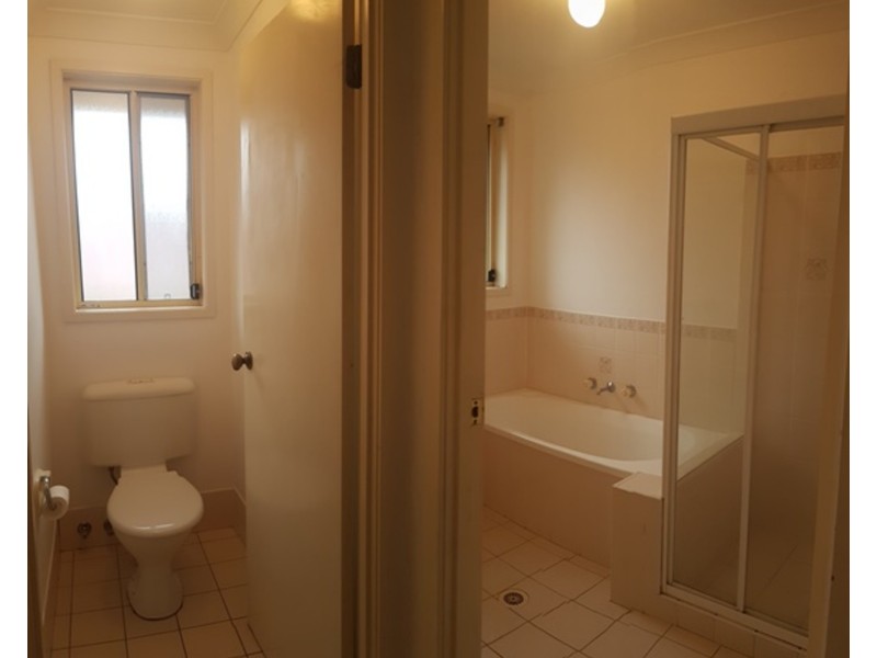 13 Cowan Place, Glenmore Park NSW 2745