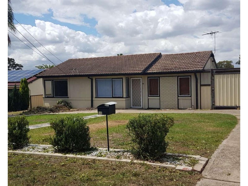 14 Hough Street, Colyton NSW 2760