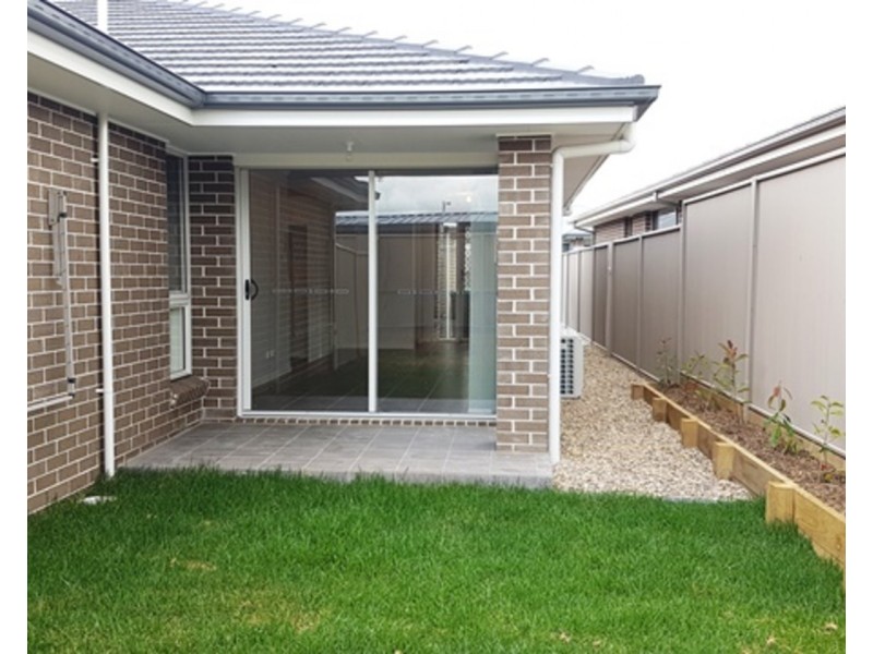 Granny Flat/10B Owens Street, Spring Farm NSW 2570