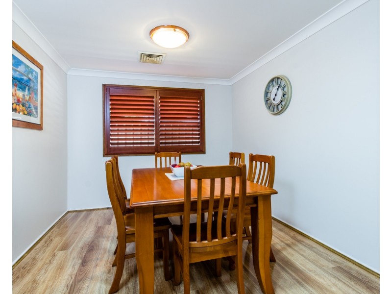 14 Tallwood Place, St Clair NSW 2759