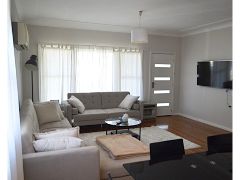 5 Thompson Avenue, St Marys NSW 2760