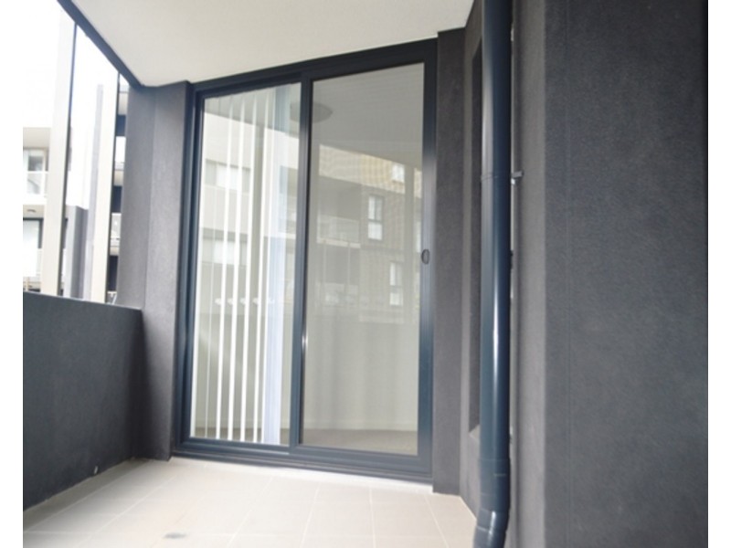 D303/48-56 Derby Street, Kingswood NSW 2747