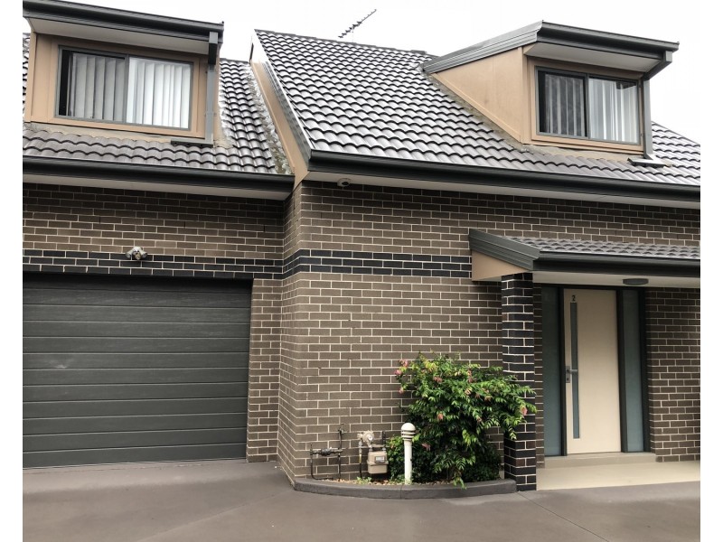 2/93 Adelaide Street, Oxley Park NSW 2760