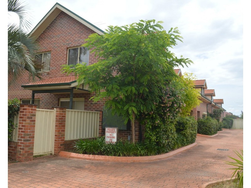 1/134 Glossop Street, St Marys NSW 2760