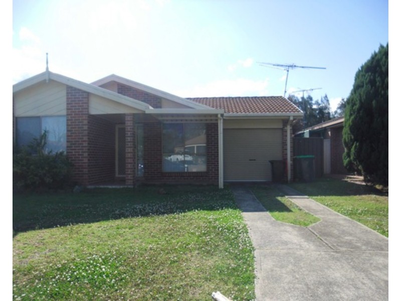 3 Dolphin Close, Claremont Meadows NSW 2747