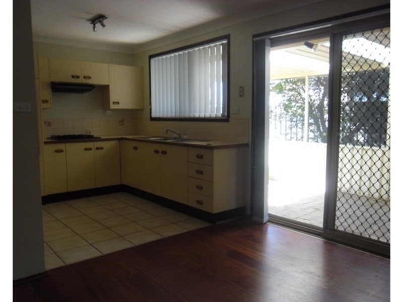 3 Dolphin Close, Claremont Meadows NSW 2747