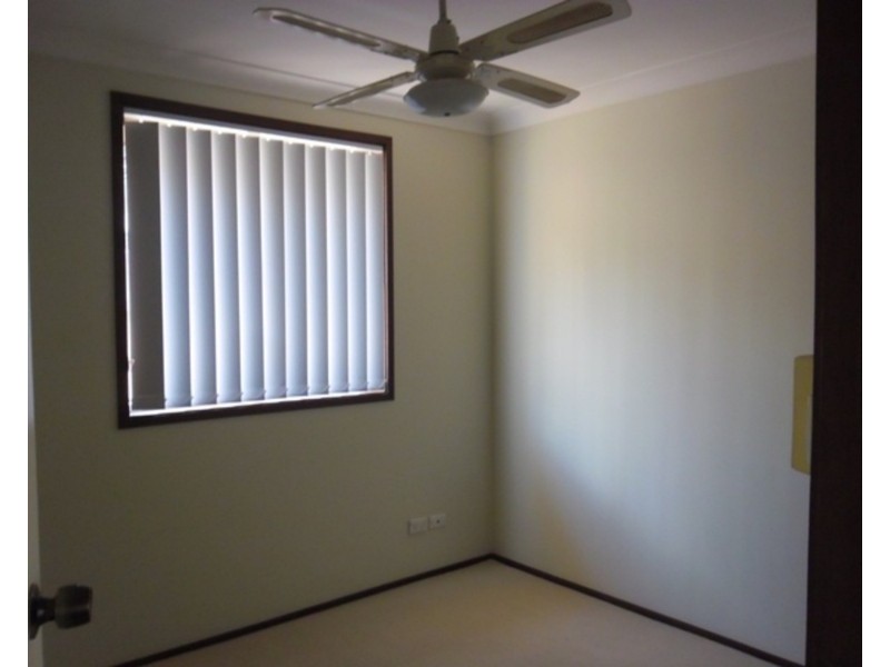 3 Dolphin Close, Claremont Meadows NSW 2747