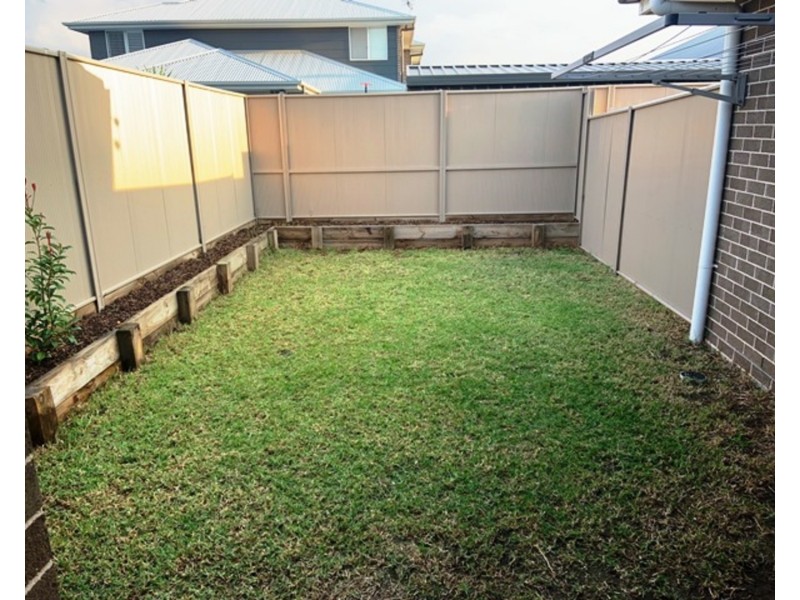 Granny Flat/10B Owens Street, Spring Farm NSW 2570