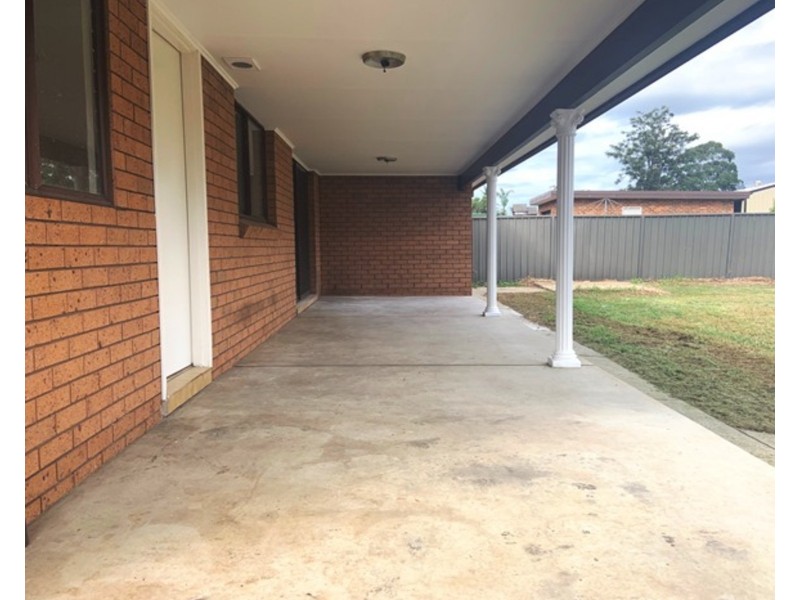 3 Rebecca Street, Colyton NSW 2760