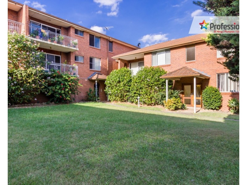 15/9-13 Rodgers Street, Kingswood NSW 2747